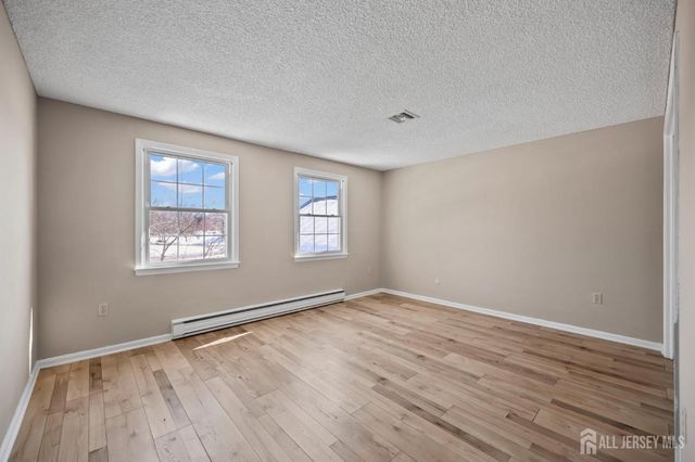 137 N Plymouth Lane, Monroe, NJ 08831