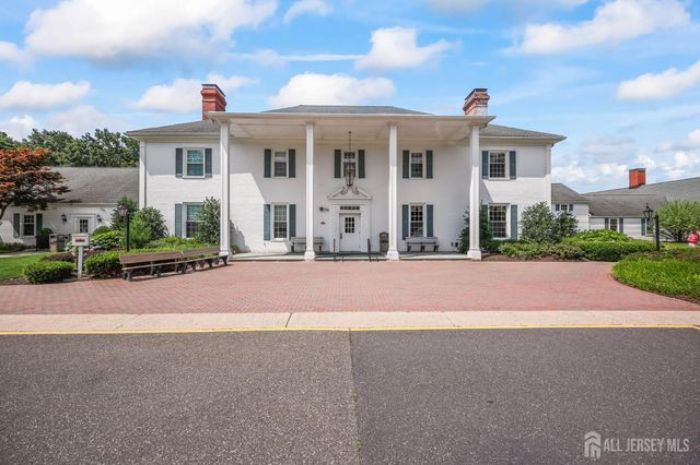 137 N Plymouth Lane, Monroe, NJ 08831