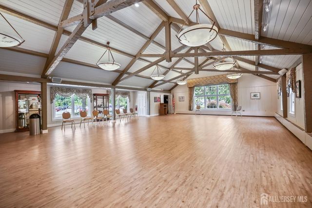 137 N Plymouth Lane, Monroe, NJ 08831