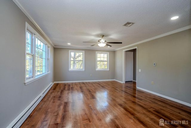 137 N Plymouth Lane, Monroe, NJ 08831