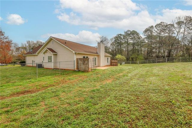 715 Summerfield Road, Winder, GA 30680