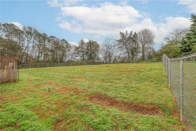 715 Summerfield Road, Winder, GA 30680