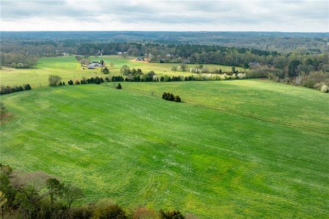 715 Summerfield Road, Winder, GA 30680