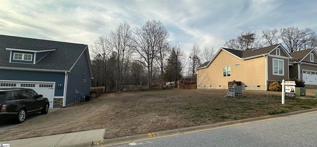 174 Page Creek Boulevard, Landrum, SC 29356