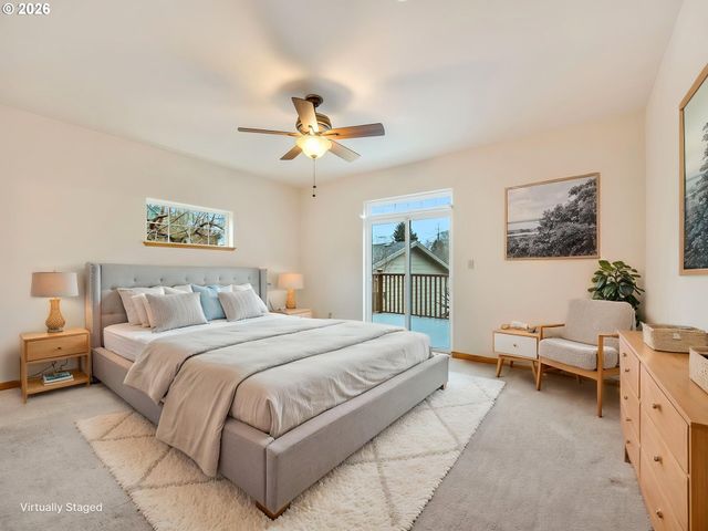 1805 BROADWAY St, Seaside, OR 97138