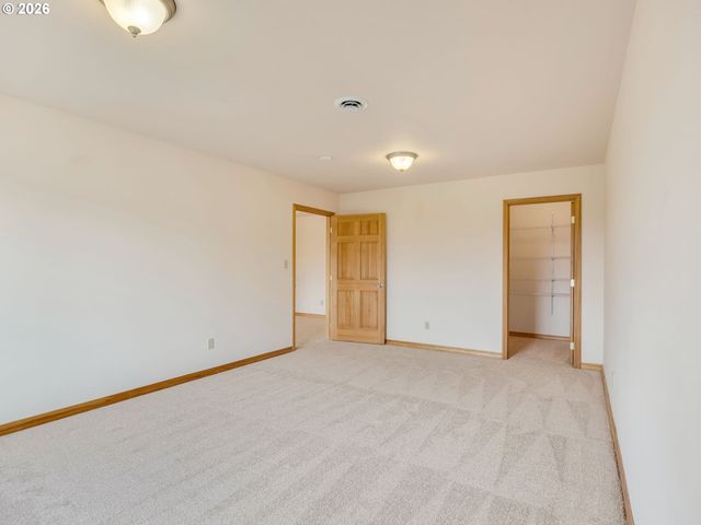 1805 BROADWAY St, Seaside, OR 97138