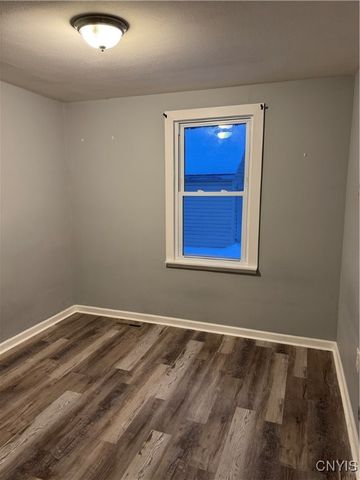 503 Boston Road, Salina, NY 13211