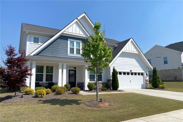 13 Candlewood Lane, Hoschton, GA 30548