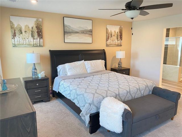 13 Candlewood Lane, Hoschton, GA 30548
