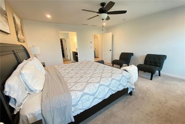 13 Candlewood Lane, Hoschton, GA 30548