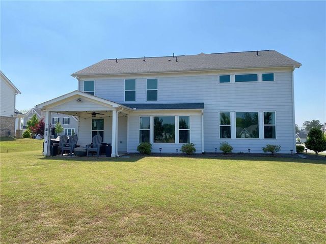 13 Candlewood Lane, Hoschton, GA 30548