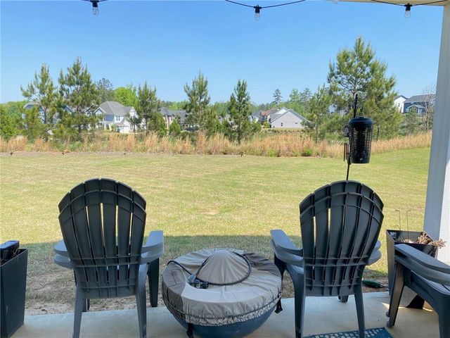 13 Candlewood Lane, Hoschton, GA 30548