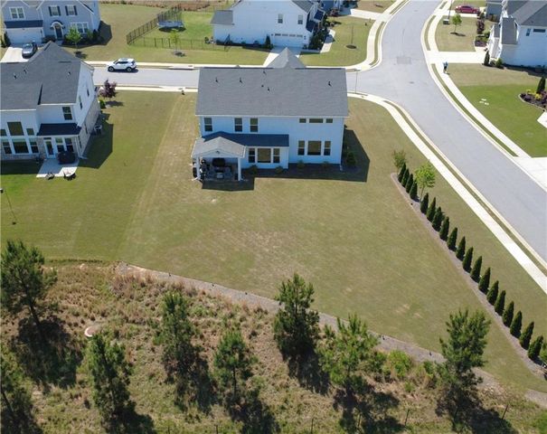 13 Candlewood Lane, Hoschton, GA 30548