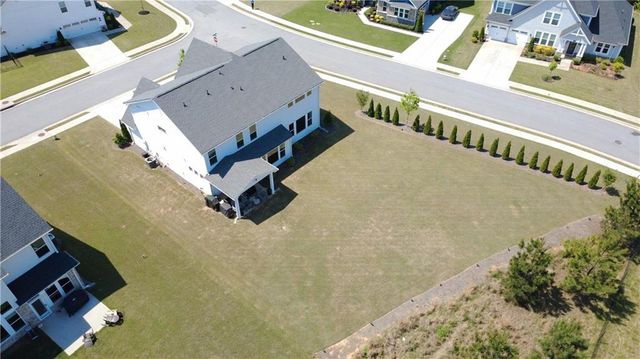 13 Candlewood Lane, Hoschton, GA 30548