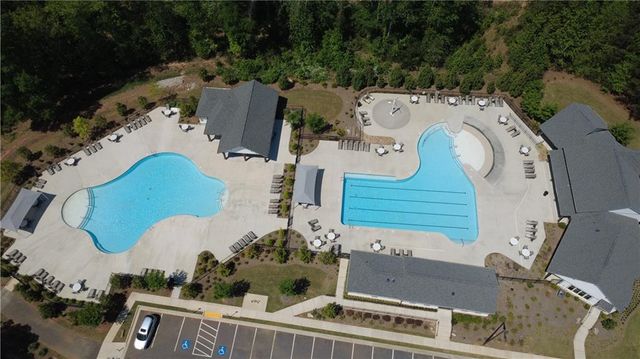 13 Candlewood Lane, Hoschton, GA 30548