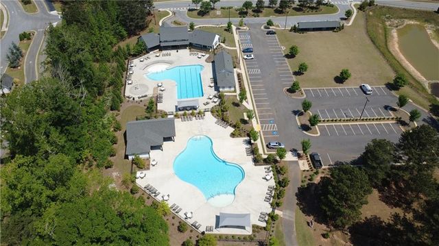 13 Candlewood Lane, Hoschton, GA 30548