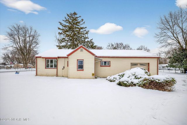 5051 Saint Aubin Drive, Toledo, OH 43615