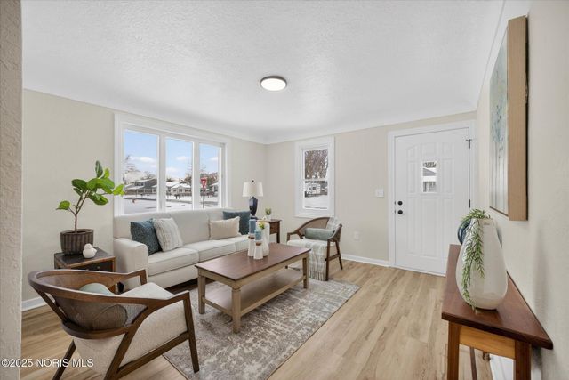 5051 Saint Aubin Drive, Toledo, OH 43615