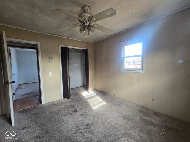 2915 E Phylbeck Avenue, Terre Haute, IN 47805