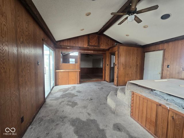 2915 E Phylbeck Avenue, Terre Haute, IN 47805