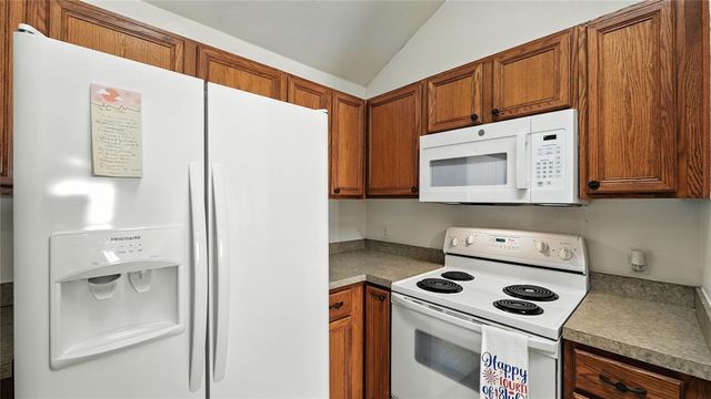 1742 Joy SPG, New Braunfels, TX 78130