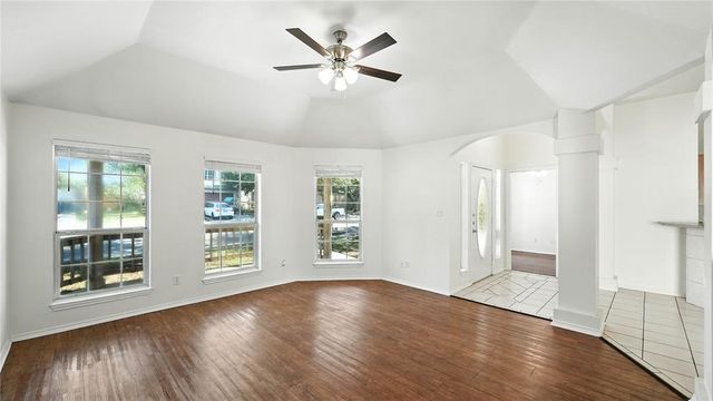 1742 Joy SPG, New Braunfels, TX 78130