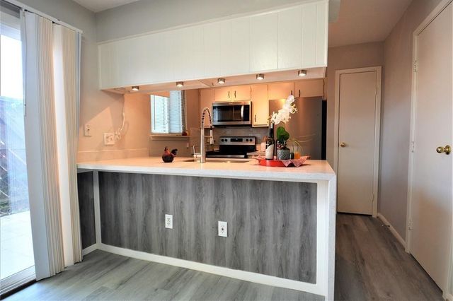 8801 Hammerly Boulevard 1901, Houston, TX 77080