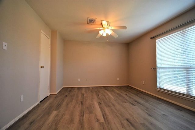 8801 Hammerly Boulevard 1901, Houston, TX 77080