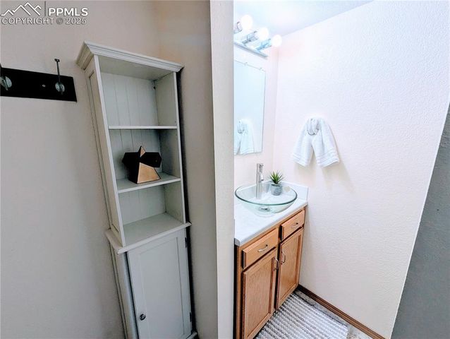 4323 Hunting Meadows Circle 5, Colorado Springs, CO 80916