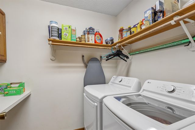 4420 98th Street, Urbandale, IA 50322