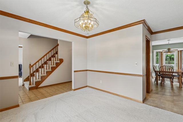 4420 98th Street, Urbandale, IA 50322