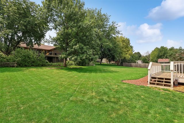4420 98th Street, Urbandale, IA 50322