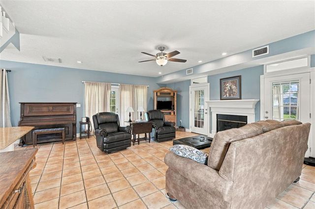 2341 Evangeline Oaks Drive, Sulphur, LA 70665