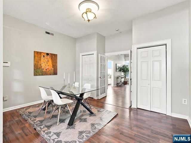 35 Waverly Street 3a, Jersey City, NJ 07306