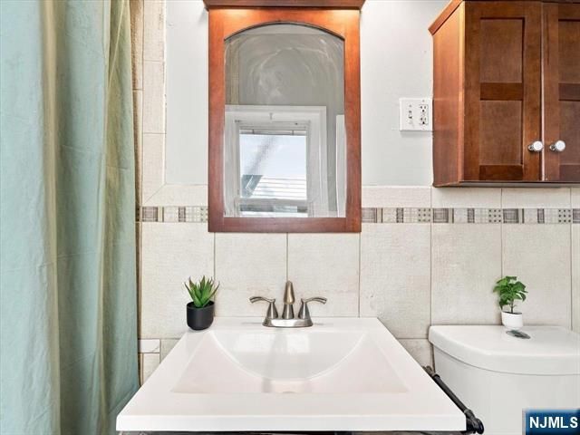 35 Waverly Street 3a, Jersey City, NJ 07306