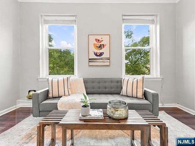 35 Waverly Street 3a, Jersey City, NJ 07306