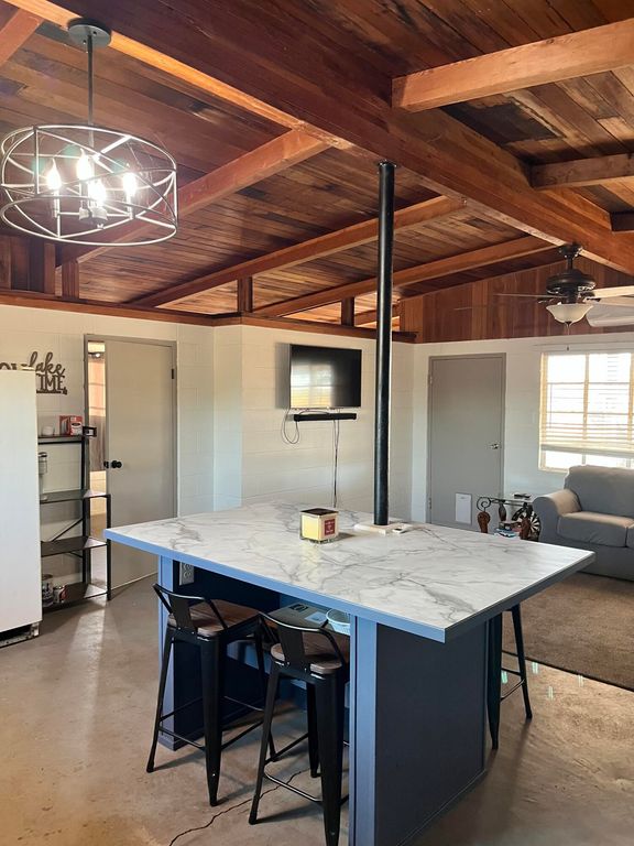 Image 21 of property listing at 126 Thompson Road, Blackwell, TX 79506