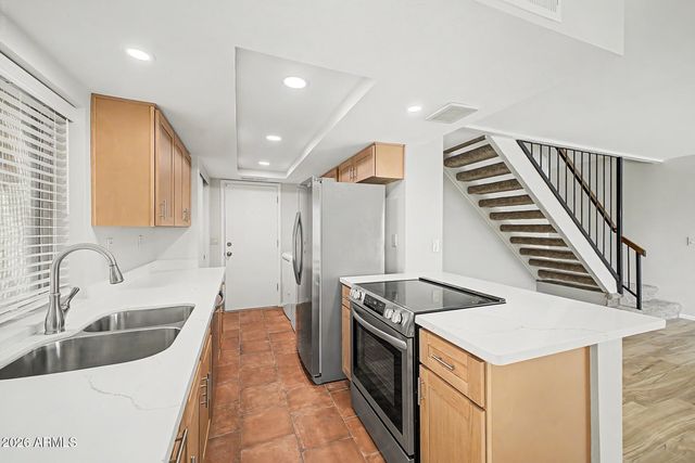 1119 E NORTH Lane N 3, Phoenix, AZ 85020