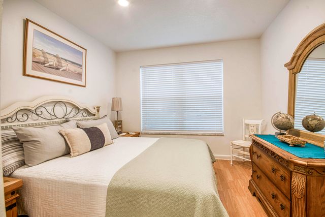 178 Pinewood Court, Jupiter, FL 33458
