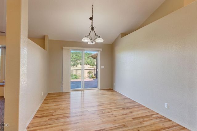 410 Lancelot Lane, Merlin, OR 97532