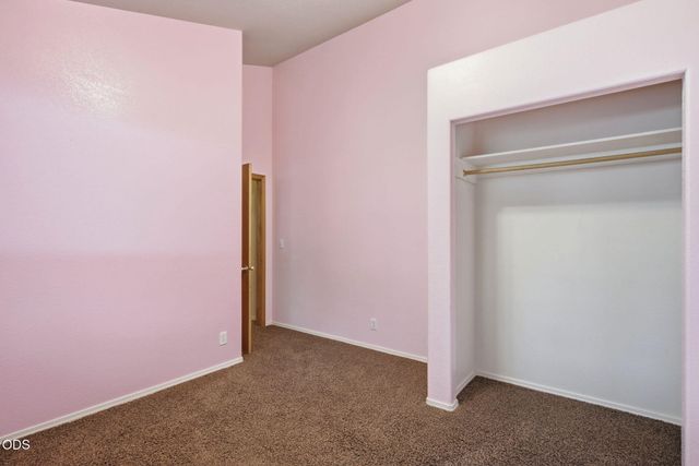 410 Lancelot Lane, Merlin, OR 97532