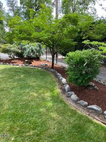 410 Lancelot Lane, Merlin, OR 97532