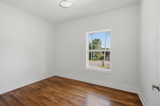 840 Seymour Ave, Nashville, TN 37206
