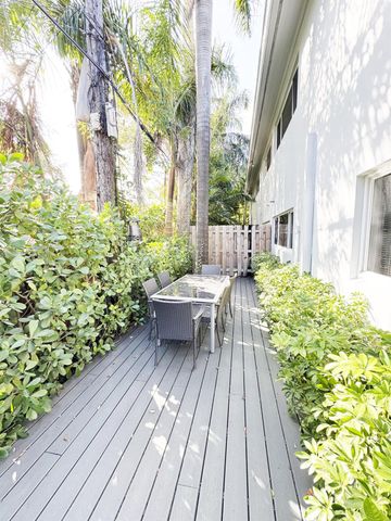 234 Oleander Avenue 1, Palm Beach, FL 33480