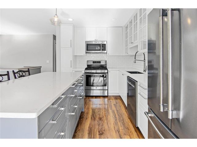 7445 Borman Avenue, Inver Grove Heights, MN 55076