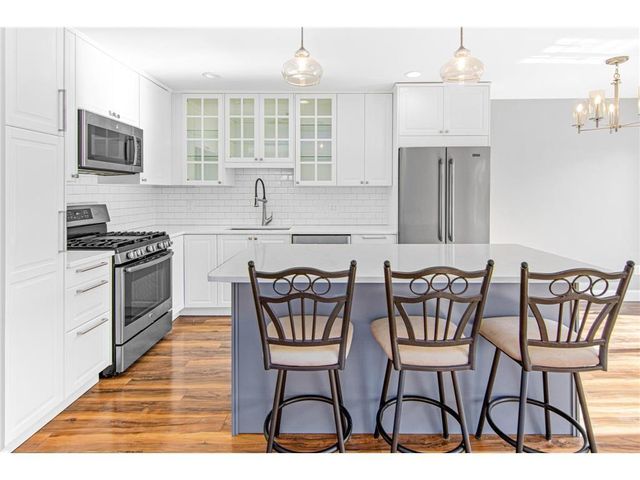 7445 Borman Avenue, Inver Grove Heights, MN 55076