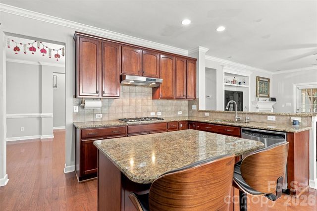 15110 Redwood Valley Lane, Charlotte, NC 28277