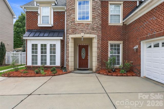 15110 Redwood Valley Lane, Charlotte, NC 28277