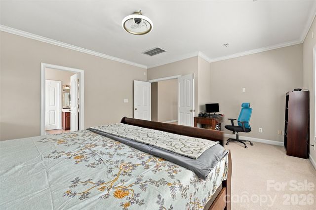 15110 Redwood Valley Lane, Charlotte, NC 28277