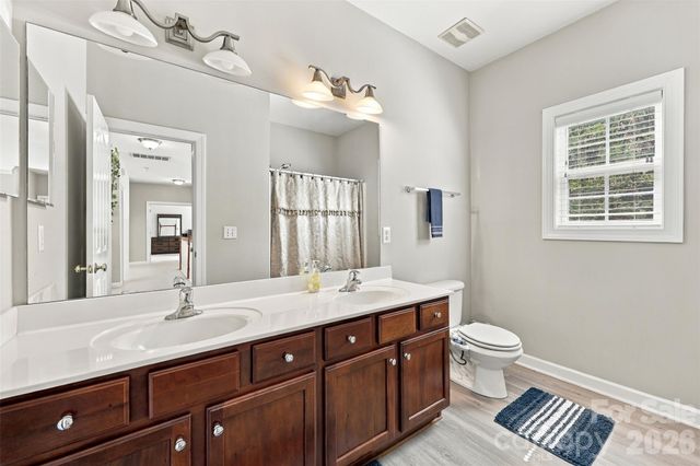 15110 Redwood Valley Lane, Charlotte, NC 28277